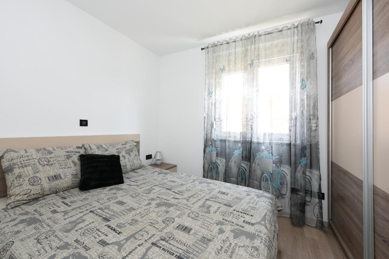 Apartment Matea Zadar Extérieur photo